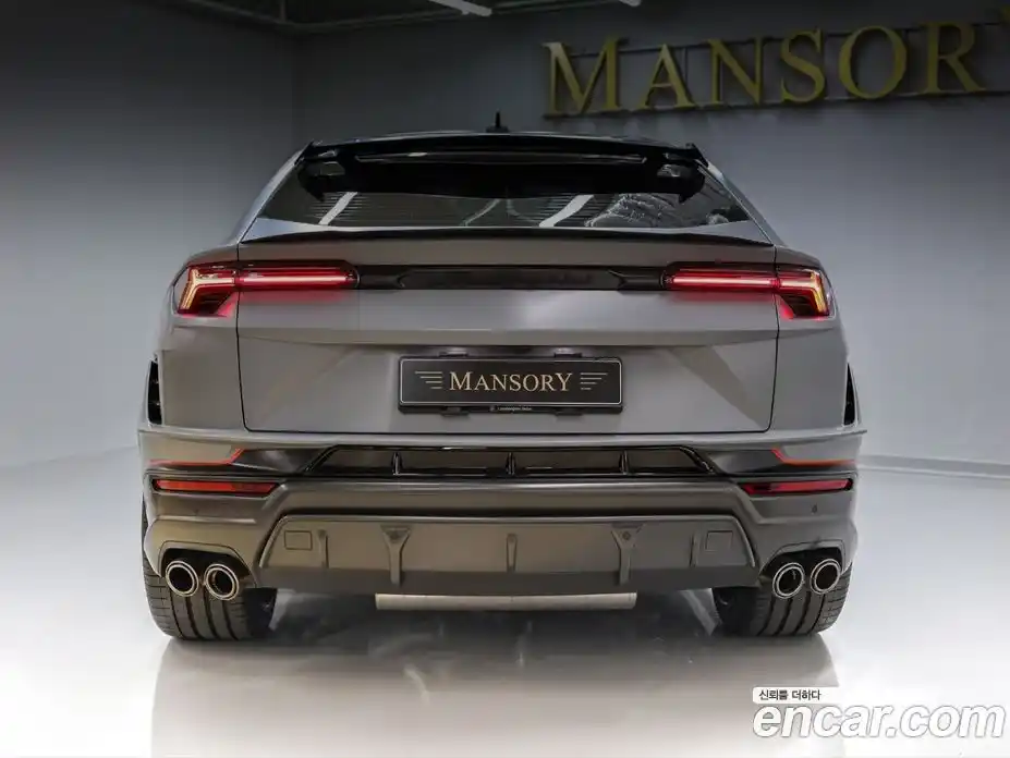 Lamborghini Urus 2023 4.0 гидро, фото 4