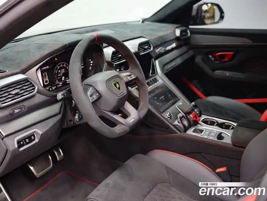 Lamborghini Urus 2023 4.0 гидро, фото 7