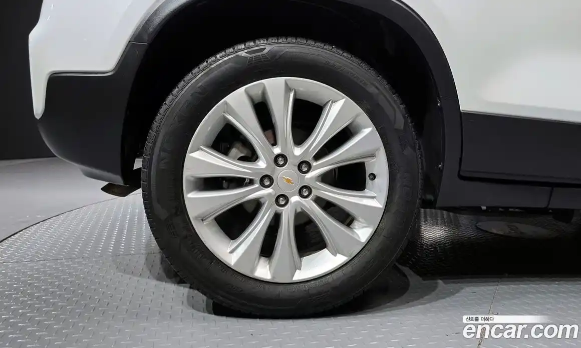 Chevrolet Trax 2017 1.4 гидро в Москве № 38131, фото 5
