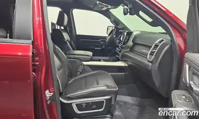 Dodge Ram Pick Up 2019 5.7 гидро в Москве № 384407, миниатюра 11