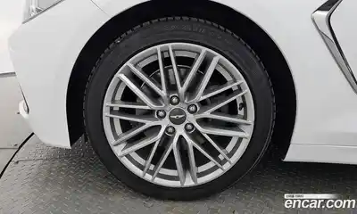 Genesis G70 2020 2.0 гидро в Москве № 1173438, миниатюра 4