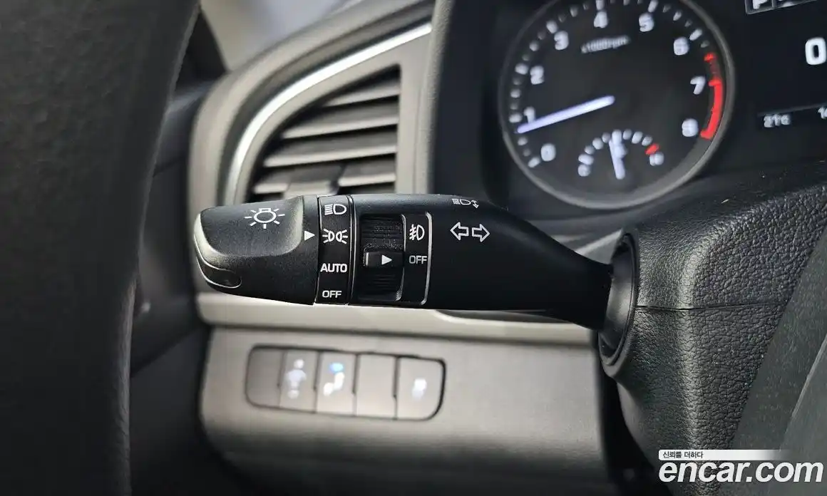 Hyundai Avante 2017 1.6 гидро в Москве № 130081, фото 17
