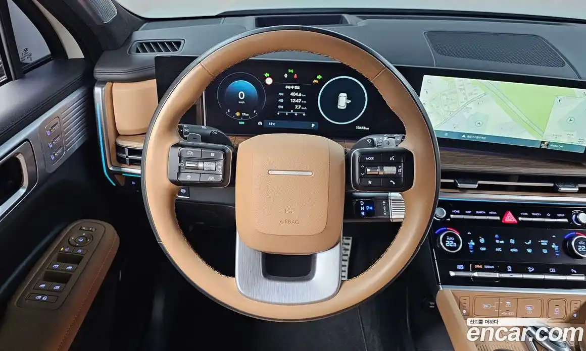 Hyundai Santa Fe 2023 2.5 гидро в Москве № 130690, фото 13
