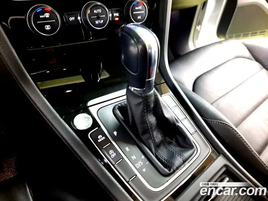 Volkswagen Golf 2014 1.4 гидро в Москве № 147130, фото 9