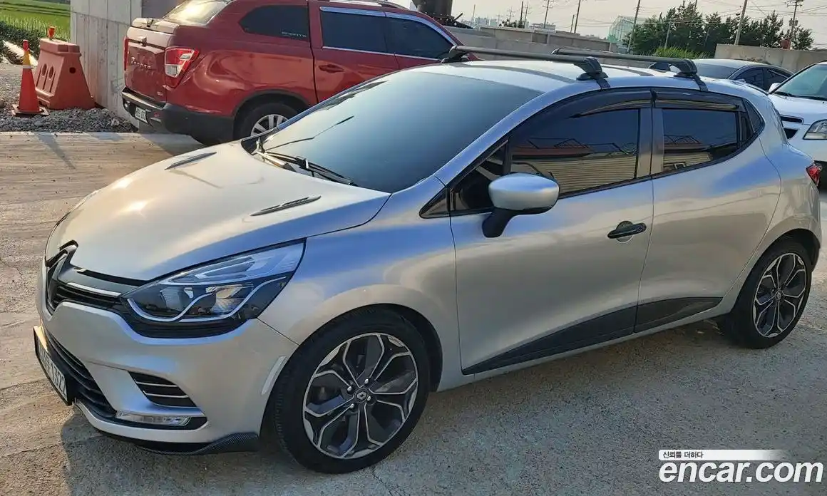 Renault Cilo 2018 1.6 гидро в Москве № 153035, фото 3