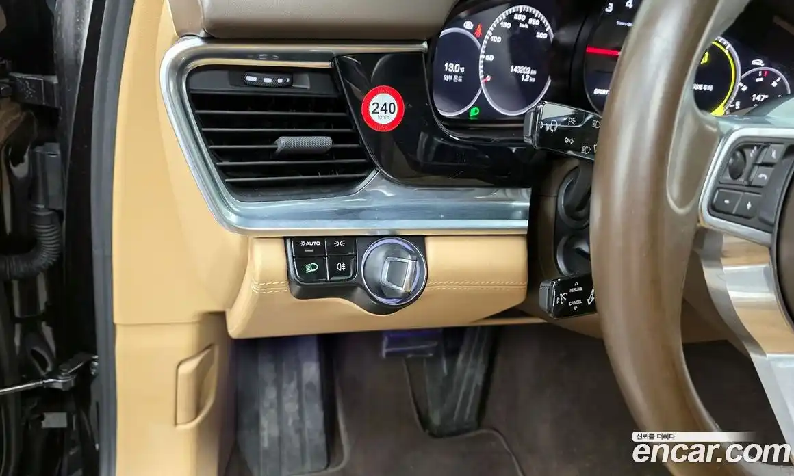 Porsche Panamera 2018 3.0 гидро в Москве № 165615, фото 16
