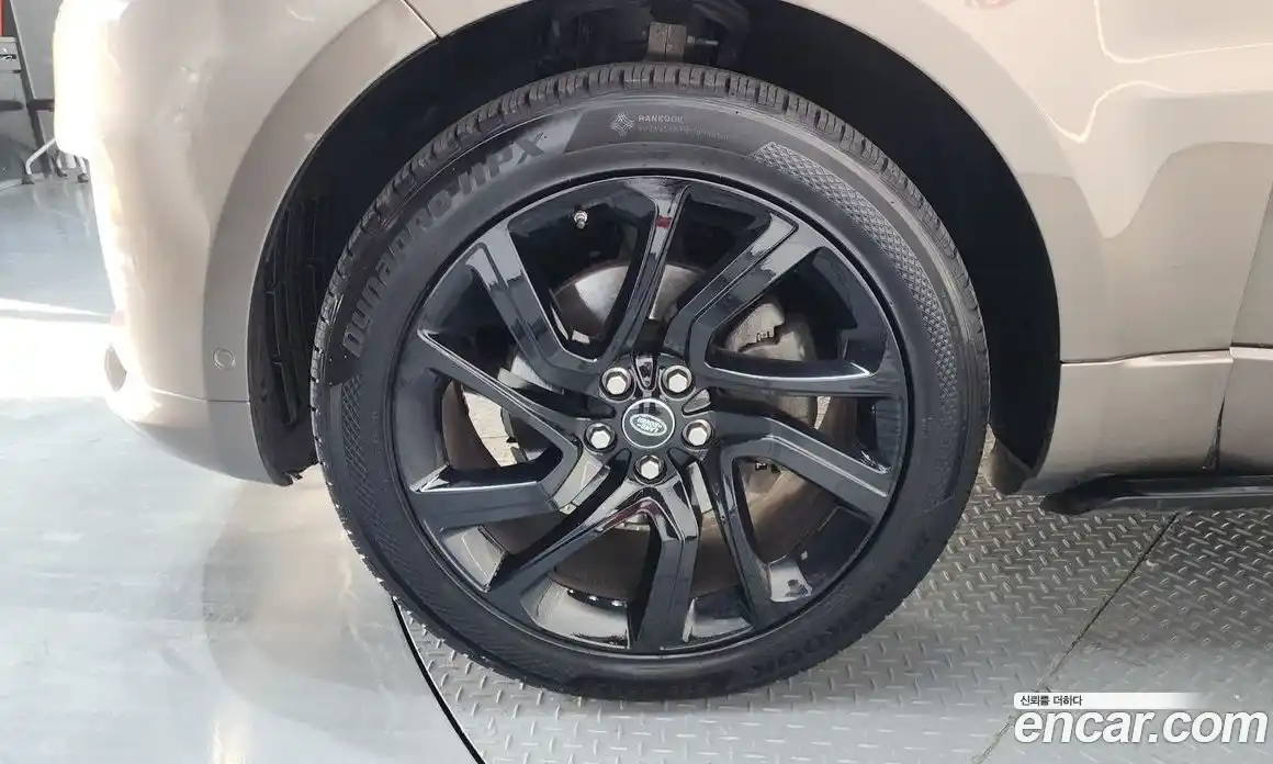 Land Rover Range-Rover Sport 2018 3.0 гидро в Москве № 166650, фото 5
