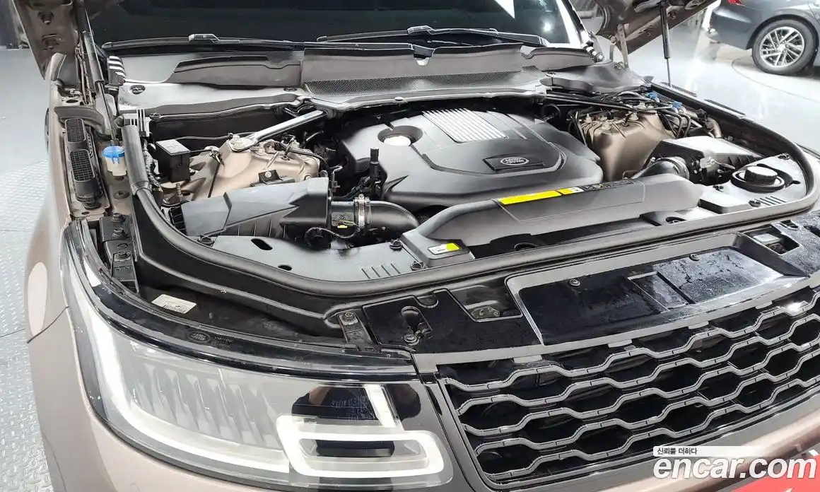 Land Rover Range-Rover Sport 2018 3.0 гидро в Москве № 166650, фото 6