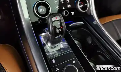 Land Rover Range-Rover Sport 2018 3.0 гидро в Москве № 166650, миниатюра 9