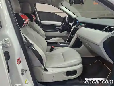 Land Rover Discovery Sport 2017 2.0 гидро в Москве № 166834, миниатюра 11