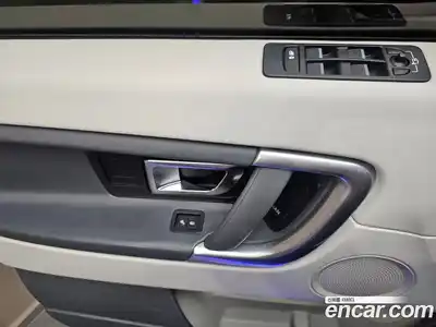 Land Rover Discovery Sport 2017 2.0 гидро в Москве № 166834, миниатюра 12