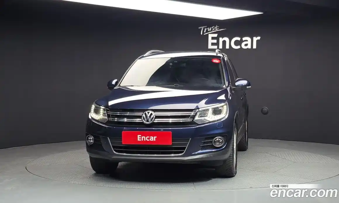 Volkswagen Tiguan 2015 2.0 гидро в Москве № 169022, фото 3