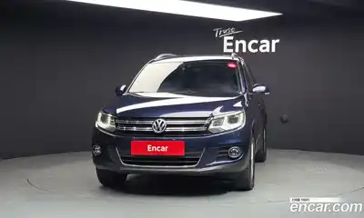 Volkswagen Tiguan 2015 2.0 гидро в Москве № 169022, миниатюра 3