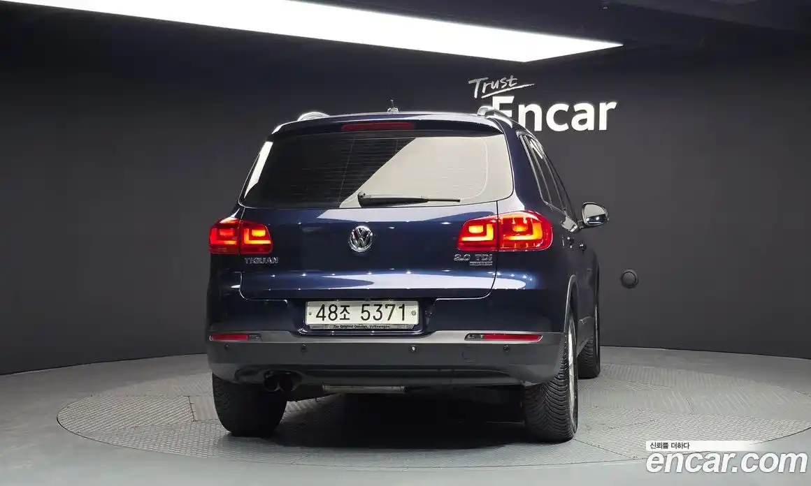 Volkswagen Tiguan 2015 2.0 гидро в Москве № 169022, фото 4