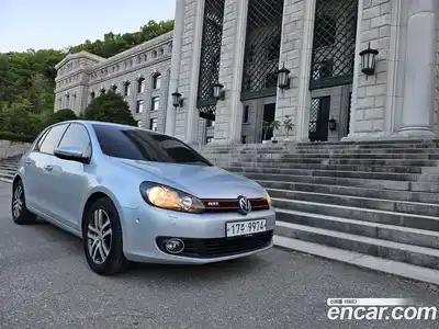 Volkswagen Golf, 2011