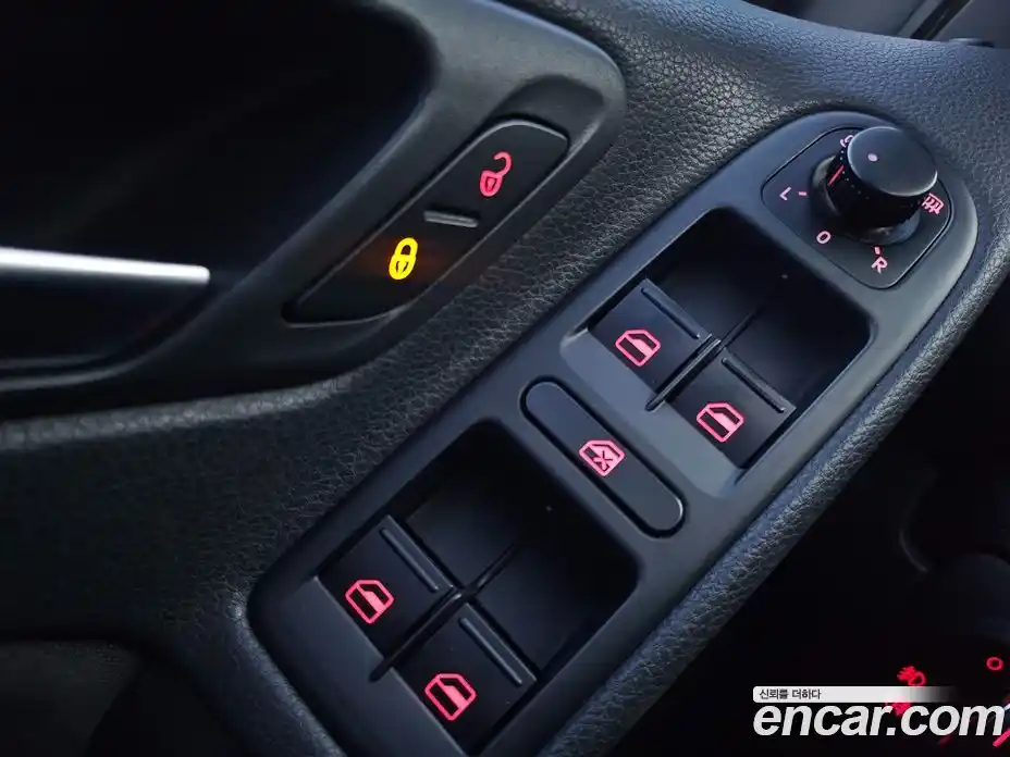 Volkswagen Golf 2011 1.4 гидро в Москве № 169273, фото 12