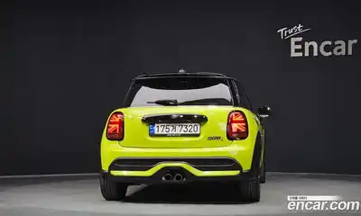 Mini Cooper 2023 2.0 гидро в Москве № 176137, миниатюра 4