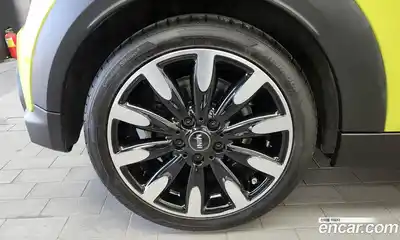 Mini Cooper 2023 2.0 гидро в Москве № 176137, миниатюра 5