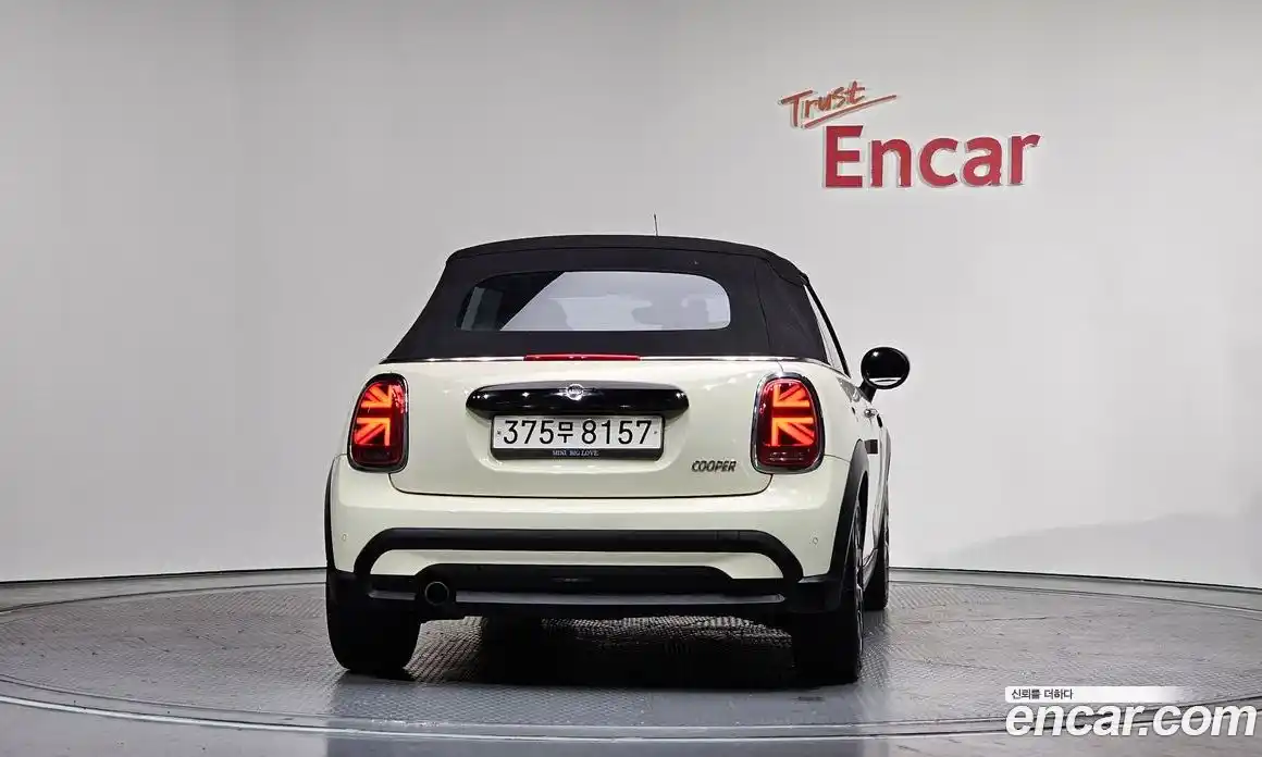 Mini Cooper Convertible 2022 1.5 гидро в Москве № 189845, фото 4