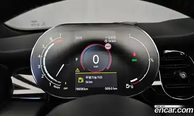 Mini Cooper Convertible 2022 1.5 гидро в Москве № 189845, миниатюра 8