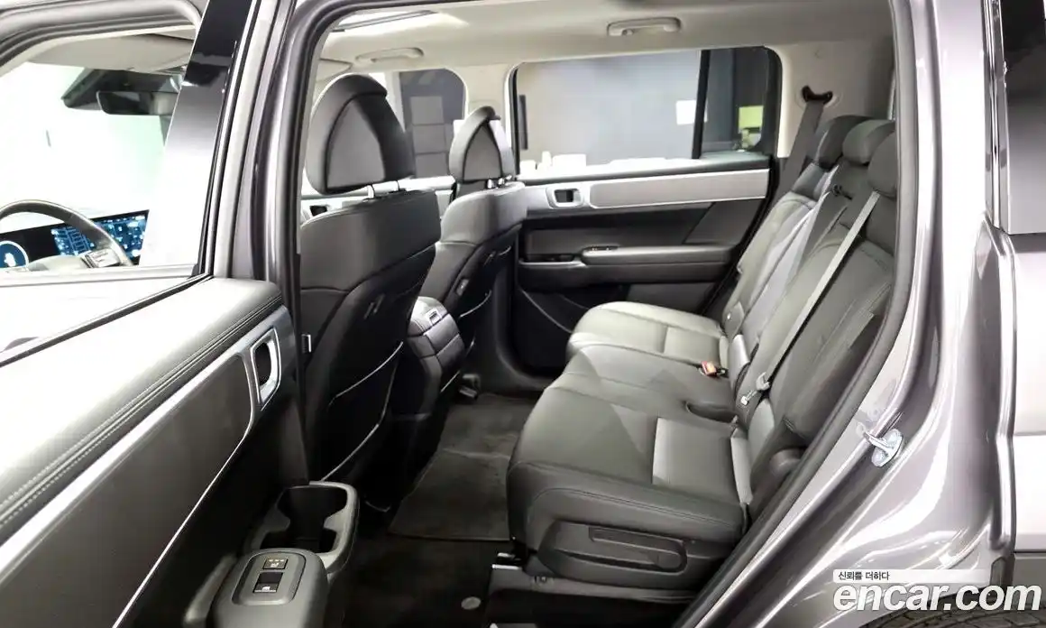 Hyundai Santa Fe 2024 2.5 гидро в Москве № 1903743, фото 16