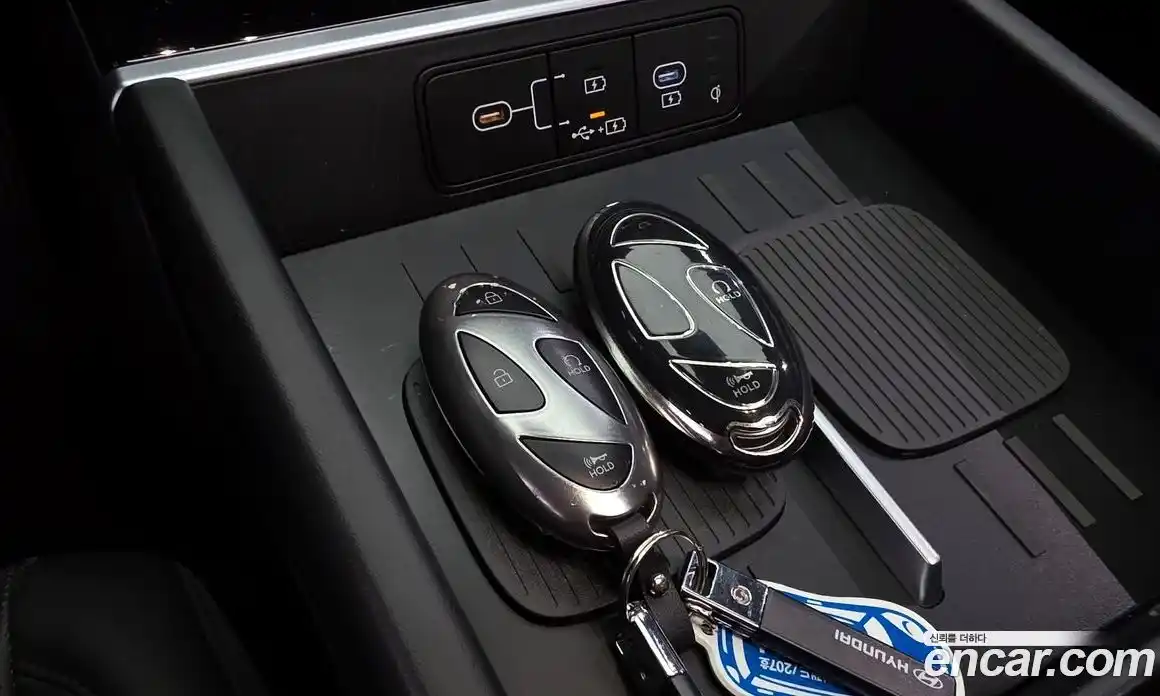 Hyundai Santa Fe 2024 2.5 гидро в Москве № 1903743, фото 28