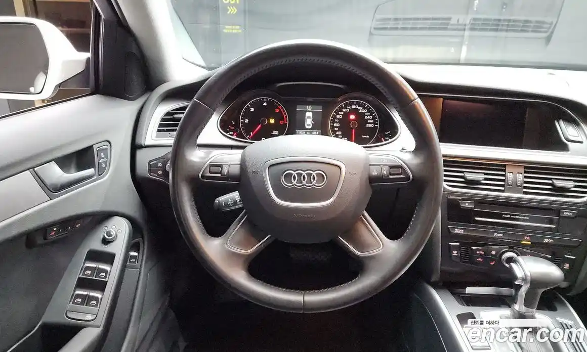 Audi A4 2013 2.0 гидро в Москве № 204183, фото 13