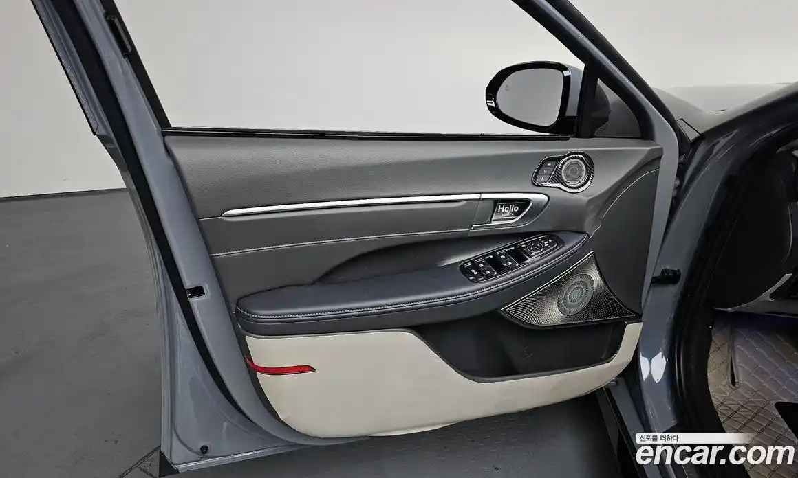 Hyundai Sonata 2023 1.6 гидро в Москве № 2049702, фото 13