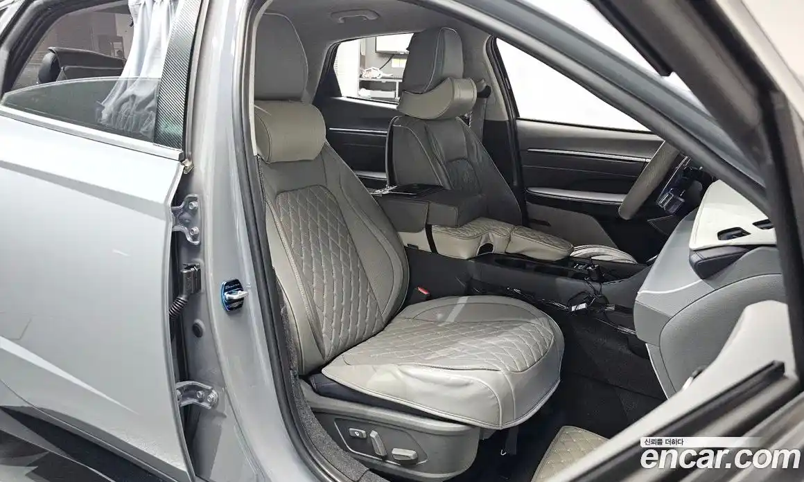 Hyundai Sonata 2023 1.6 гидро в Москве № 2049702, фото 15