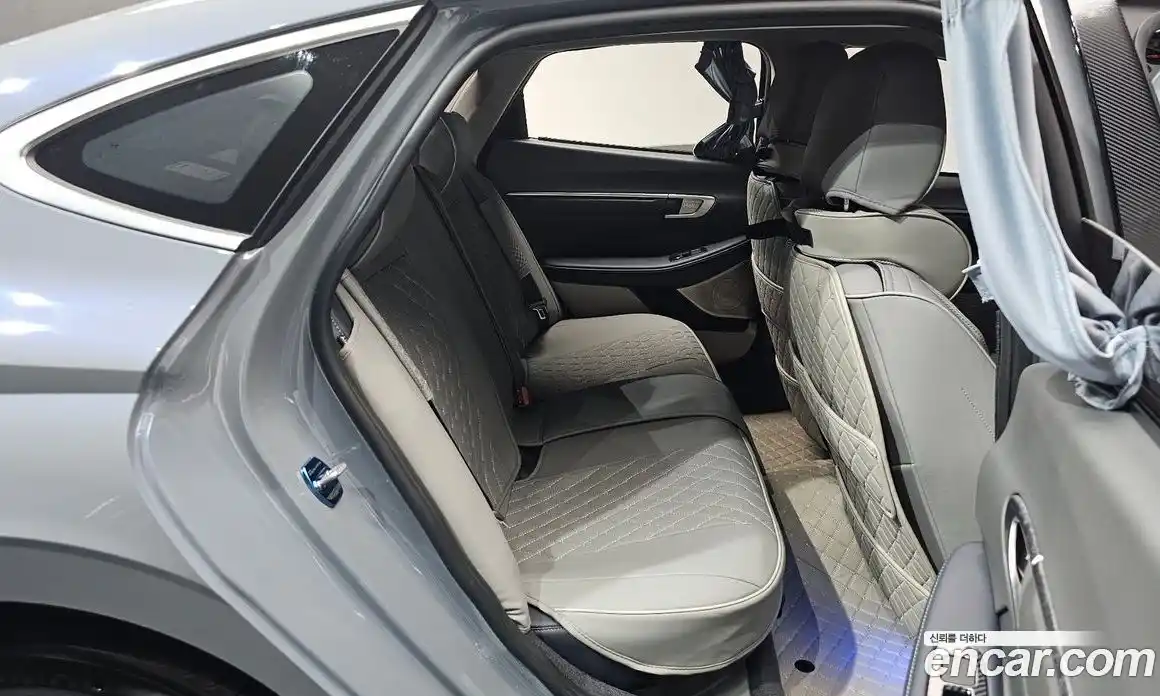 Hyundai Sonata 2023 1.6 гидро в Москве № 2049702, фото 17