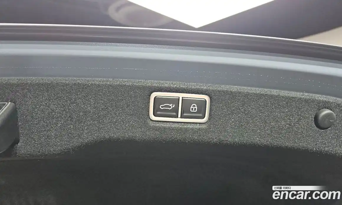 Hyundai Sonata 2023 1.6 гидро в Москве № 2049702, фото 25