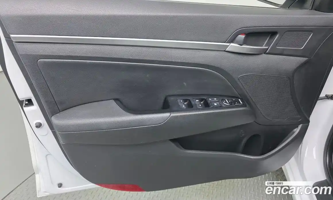 Hyundai Avante 2019 1.6 гидро в Москве № 2049879, фото 14