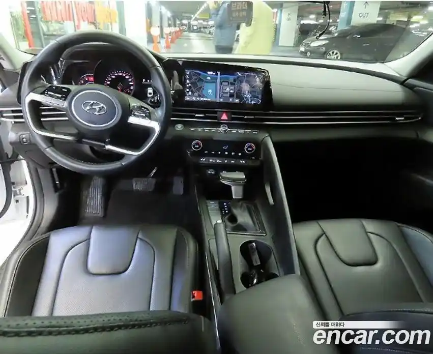 Hyundai Avante 2023 1.6 гидро в Москве № 2050040, фото 9