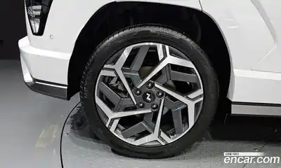 Hyundai Kona 2023 1.6 гидро в Москве № 2050051, миниатюра 7
