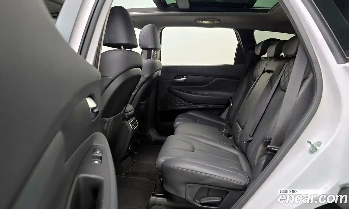 Hyundai Santa Fe 2021 2.5 гидро в Москве № 2050125, фото 18