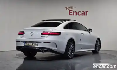 Mercedes-Benz E-Class 2022 3.0 гидро в Москве № 2050136, миниатюра 2