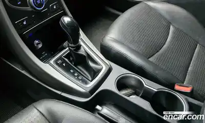 Hyundai Avante 2014 1.6 гидро в Москве № 2050170, миниатюра 12
