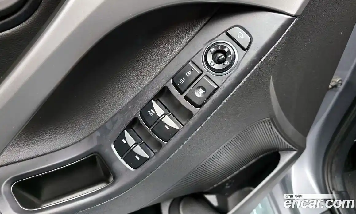 Hyundai Avante 2014 1.6 гидро в Москве № 2050170, фото 24