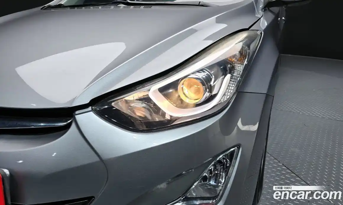 Hyundai Avante 2014 1.6 гидро в Москве № 2050170, фото 8