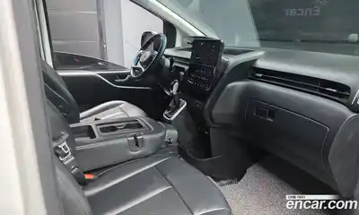 Hyundai Staria 2024 3.5 гидро в Москве № 2050247, миниатюра 10