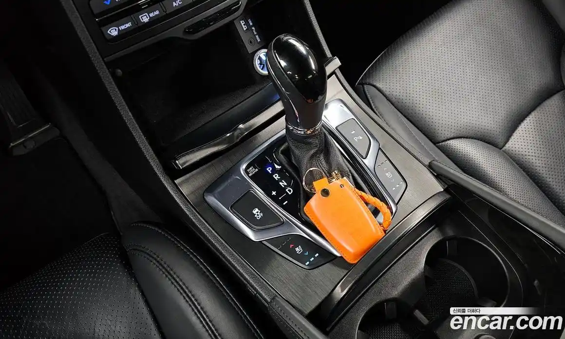 Hyundai Grandeur 2015 3.0 гидро в Москве № 2050254, фото 12