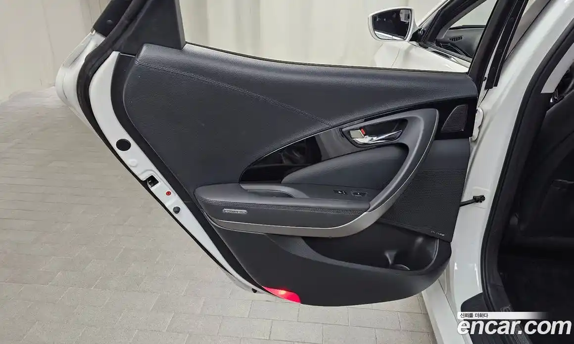 Hyundai Grandeur 2015 3.0 гидро в Москве № 2050254, фото 15
