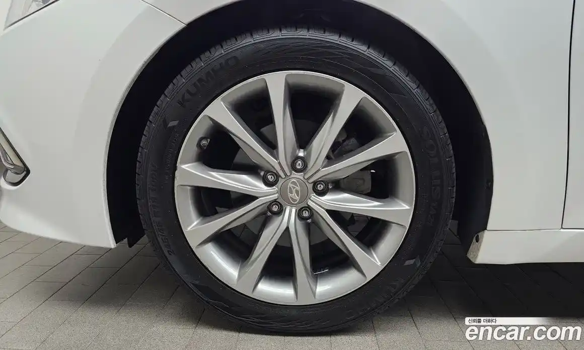 Hyundai Grandeur 2015 3.0 гидро в Москве № 2050254, фото 5