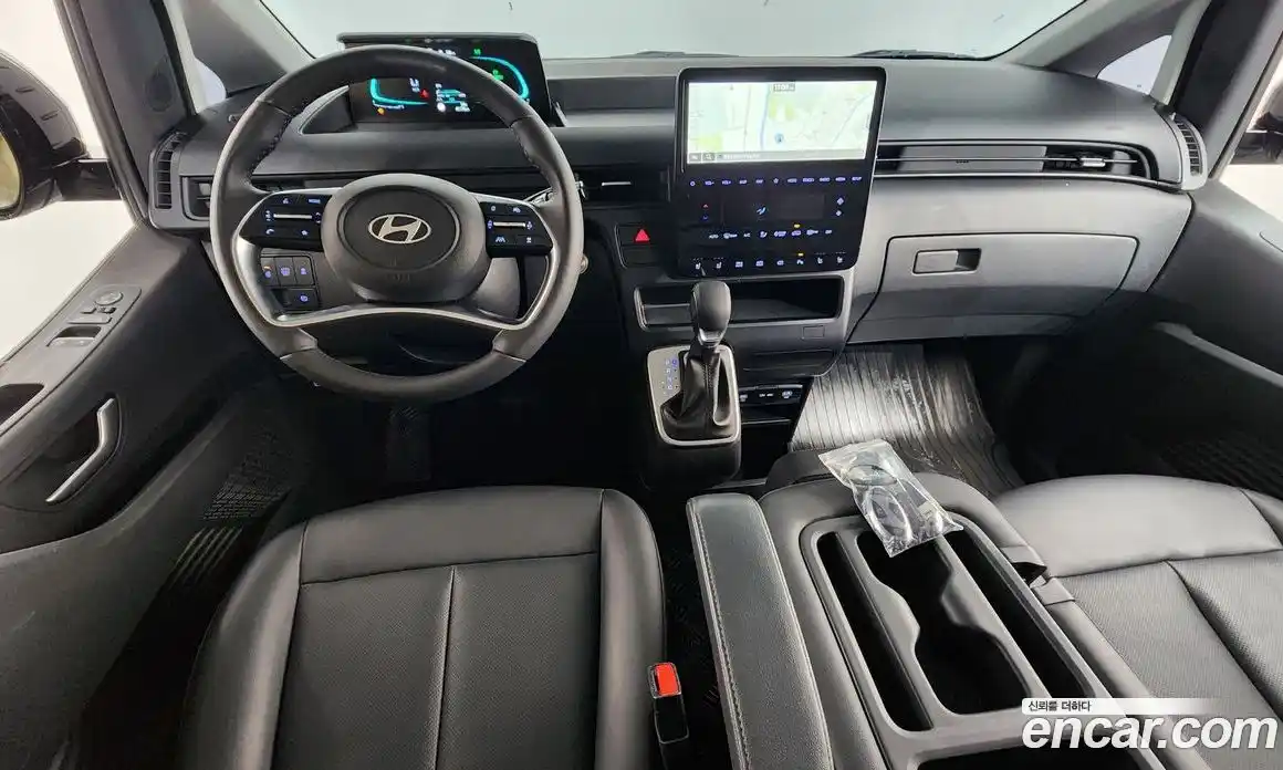 Hyundai Staria 2024 1.6 гидро в Москве № 2050419, фото 9