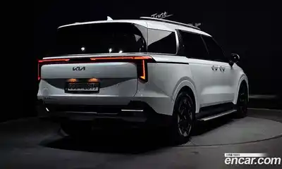 Kia Canival 2025 3.5 гидро в Москве № 2050624, миниатюра 2