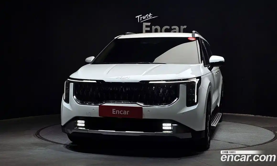 Kia Canival 2025 3.5 гидро в Москве № 2050624, фото 3