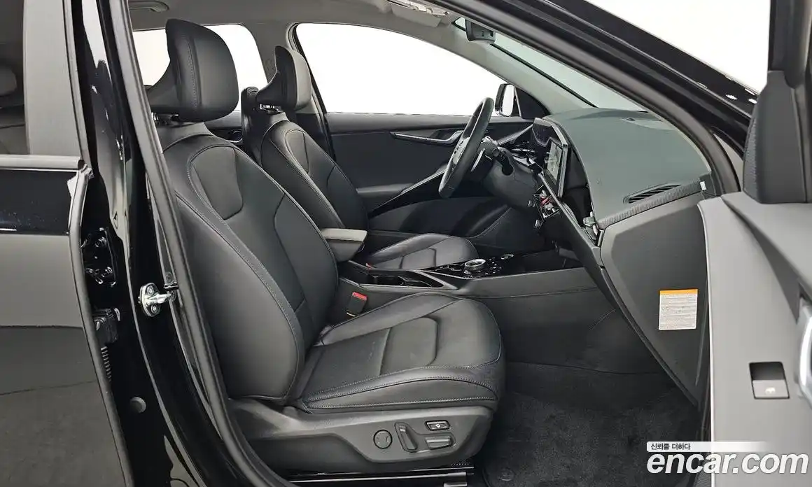 Kia Niro 2023 0.2 гидро в Москве № 2050625, фото 16