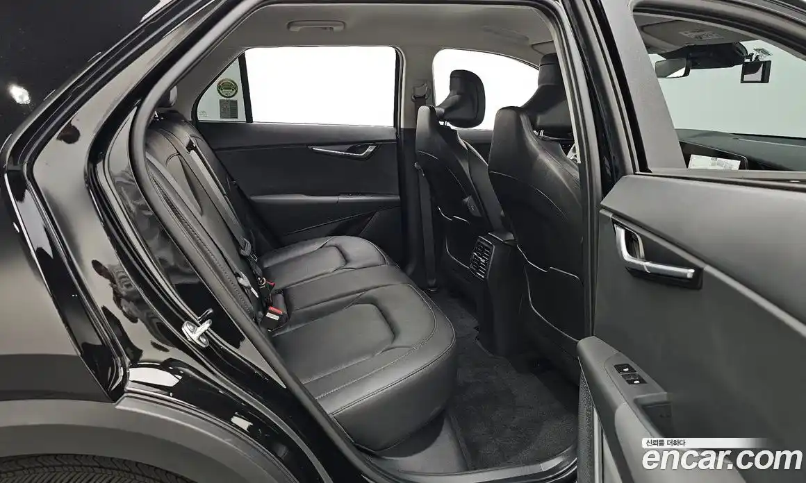Kia Niro 2023 0.2 гидро в Москве № 2050625, фото 17
