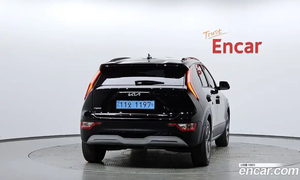 Kia Niro 2023 0.2 гидро в Москве № 2050625, фото 3