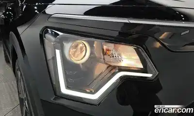 Kia Niro 2023 0.2 гидро в Москве № 2050625, миниатюра 7